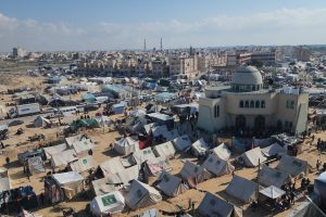مراسل الجزيرة نت في غزة يروي قصة نزوحه الثالث