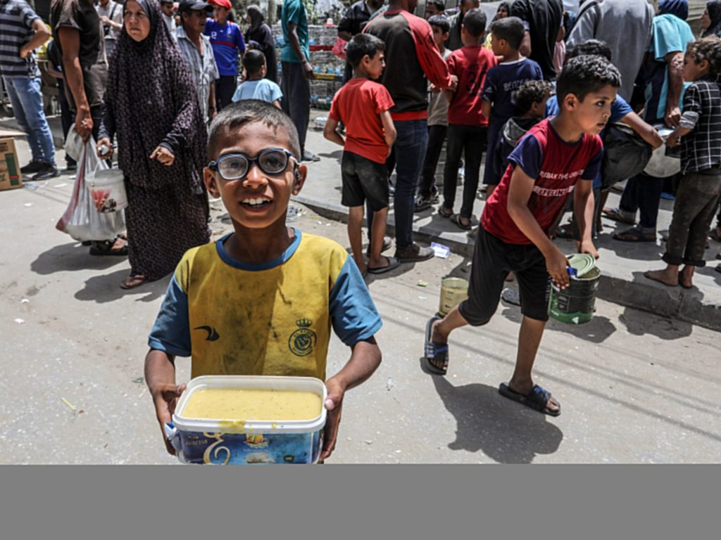 هآرتس: الفلسطينيون يرفضون تولي أي كيان محلي مدعوم من إسرائيل لحكم غزة