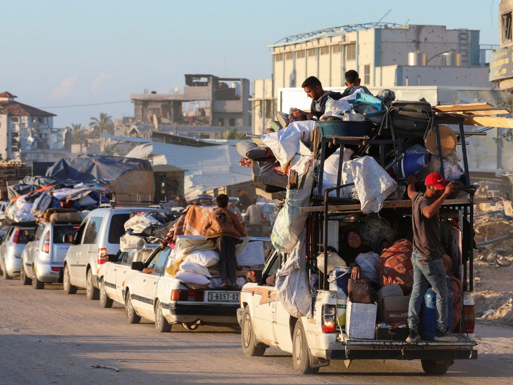 موقع أميركي: الفلسطينيون في رفح يخشون الأسوأ