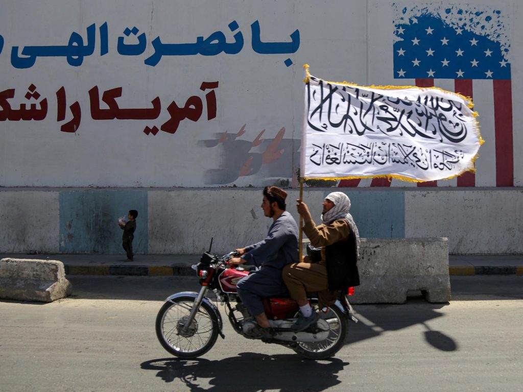 ترامب وطالبان علاقة سبقها اتفاق فهل تنتظرها صفقات؟