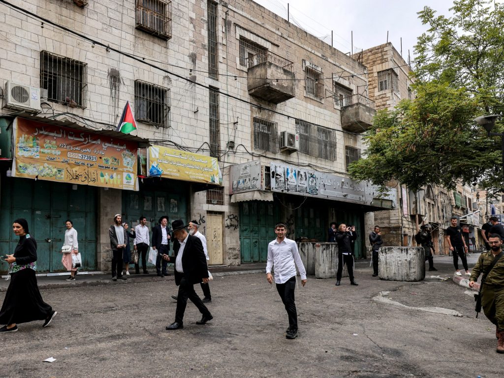 كالكاليست: الفجوة الاقتصادية بين الحريديم والعلمانيين تتسع