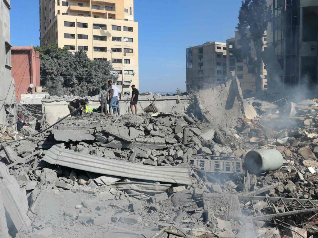 خبراء يفسرون للجزيرة نت أهداف التدمير الإسرائيلي بجنوب لبنان