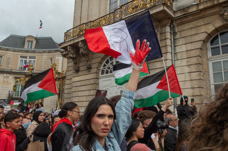 Nancy, France, June 1, 2024 demonstration in support of Palestine. people are in the streets with flags and banners in solidarity with the Palestinian people after the deadly bombings