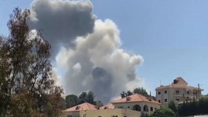 تصعيد إسرائيلي واسع جنوب لبنان.. إنذارات متتالية وغارات تمتد إلى عدة بلدات