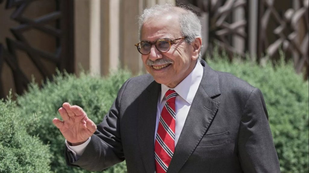 رئيس الحكومة اللبنانية من دبي: نريد بلدًا يمتلك قراره في السلم والحرب