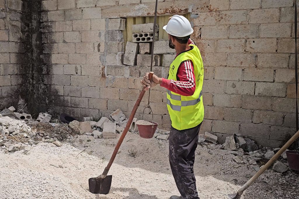 بالفيديو .. مبادرة قطر الخيرية لترميم منازل المهجرين السوريين