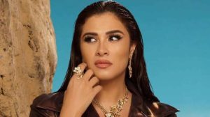 ياسمين عبدالعزيز لـ «عكاظ»: لا حب جديداً وحياتي أفضل بعد الانفصال