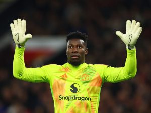 الكاميروني أونانا.. من الفقر والحظر إلى المجد الكروي