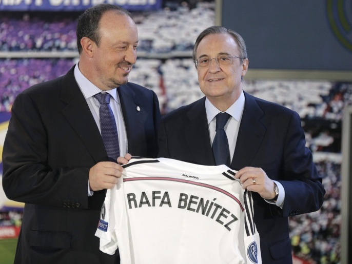 Real Madrid's president, Florentino Perez (R), poses next to new coach Rafael Benitez during a press conference in Madrid, Spain, 03 June 2015. Benitez has signed a three-year contract with the club.