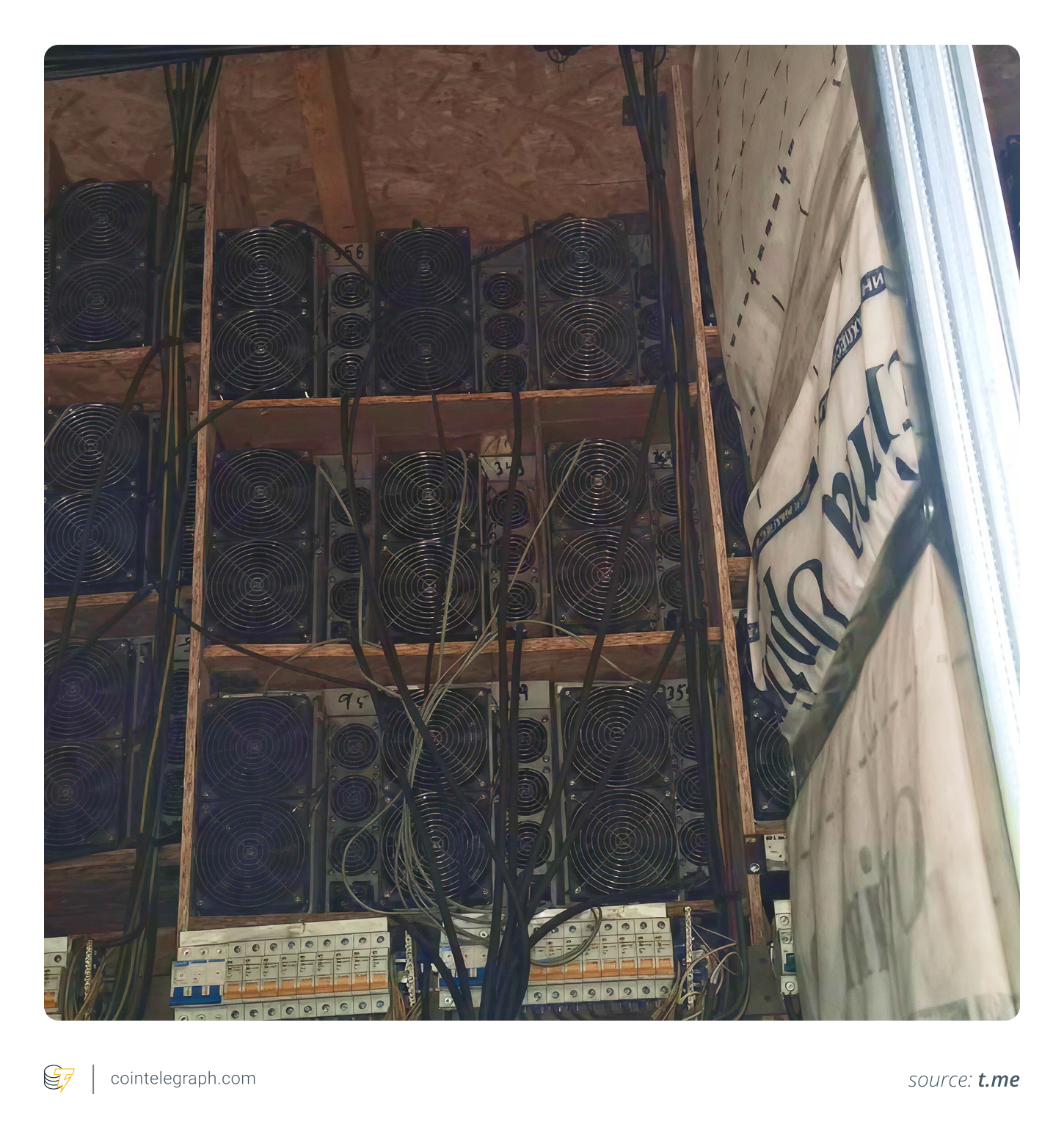 يستخدم المشغلون غير الشرعيين معدات تعدين تشفير غير قانونية