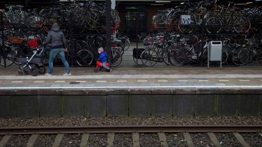 تعطّل القطارات يثير شبهات التخريب قبيل قمة الناتو في هولندا