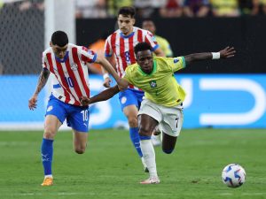 موعد مباراة البرازيل ضد باراغواي في تصفيات مونديال 2026 والقنوات الناقلة