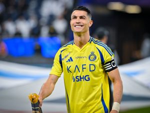رونالدو يحسم مستقبله مع النصر السعودي