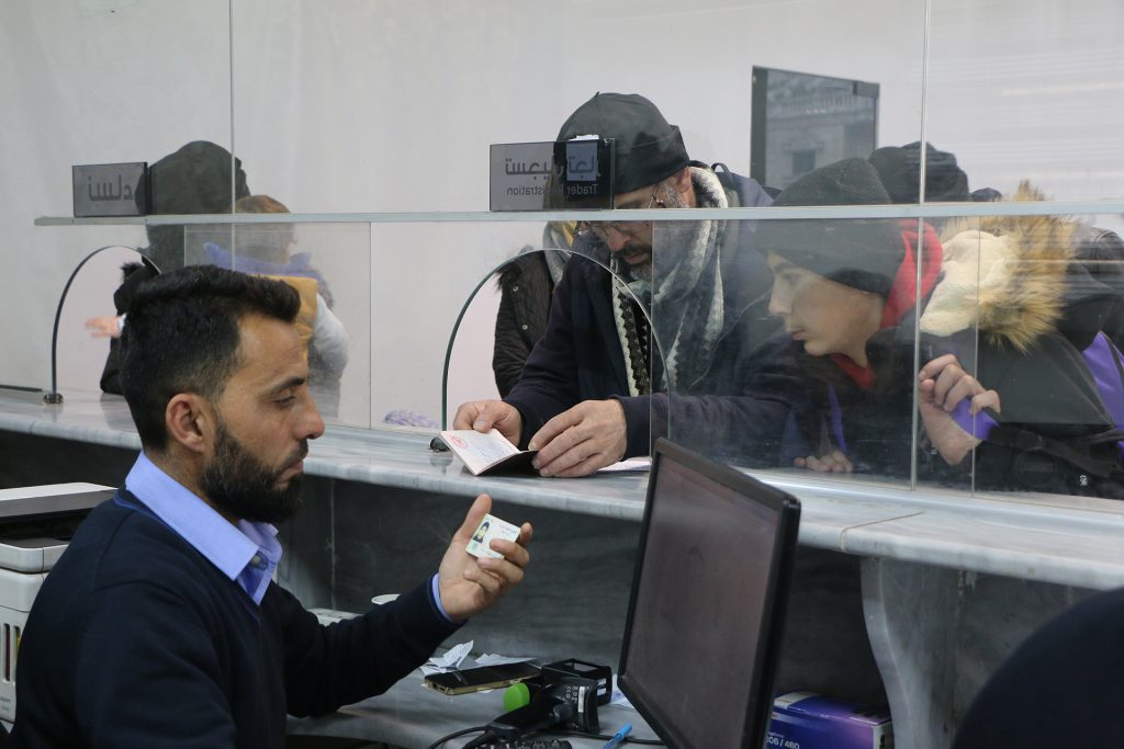 معوّقات عدة أمام عودة اللاجئين السوريين من تركيا