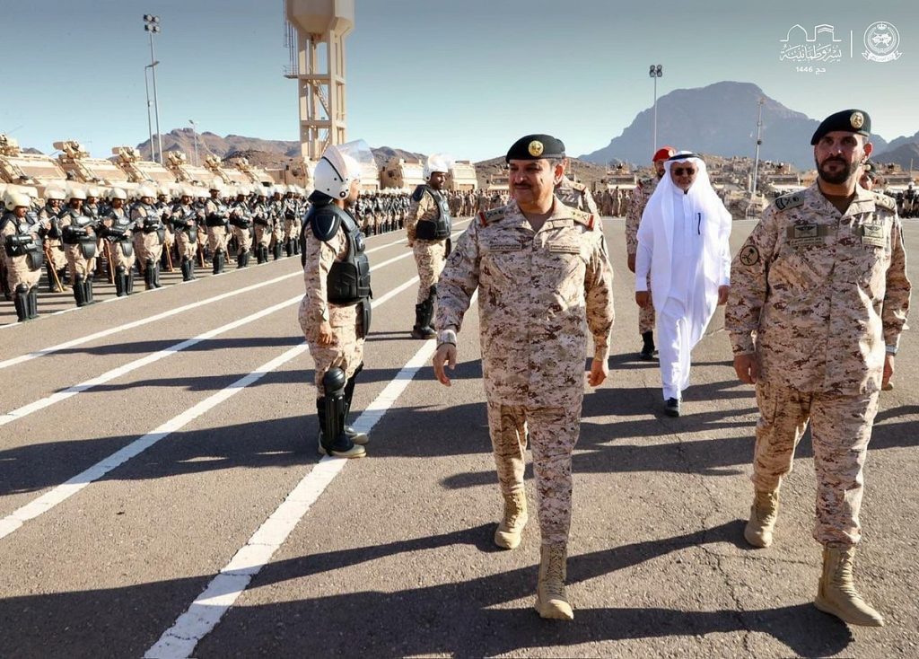للتأكد من جاهزية القوات المشاركة في الحج.. رئيس الجهاز العسكري يتفقد وحدات الحرس الوطني بالقطاع الغربي