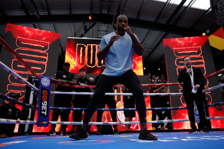 الملاكمة - التدريبات Oleksandr Usyk & Daniel Dubois - Boxpark Wembley ، لندن ، بريطانيا - Dubois خلال تمرينه