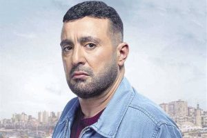 أحمد السقا لـ«عكاظ»: لا أنافس كريم عبدالعزيز.. ولن أفرض نجلي على الجمهور