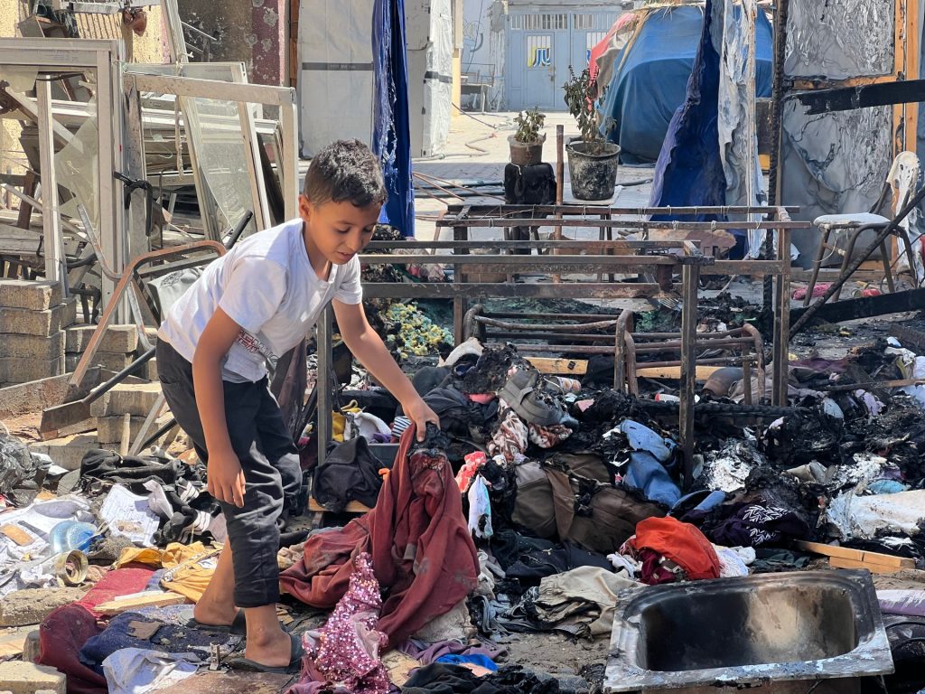 مصطفى حافظ.. مدرسة بغزة حوَّلها الاحتلال من مركز إيواء لمحرقة