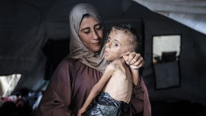 صحف عالمية تدعو لإنقاذ سكان غزة من المجاعة وتطالب بوقف الحرب