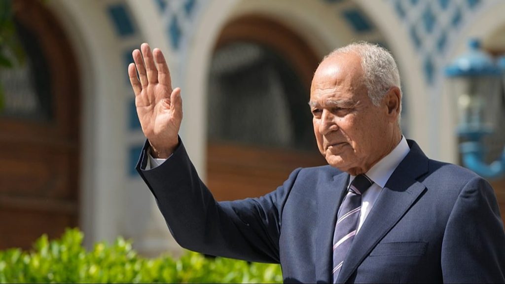 أبو الغيط في بيروت: تفاؤل بصمود هدنة غزة ودعوة لانسحاب إسرائيلي كامل من لبنان