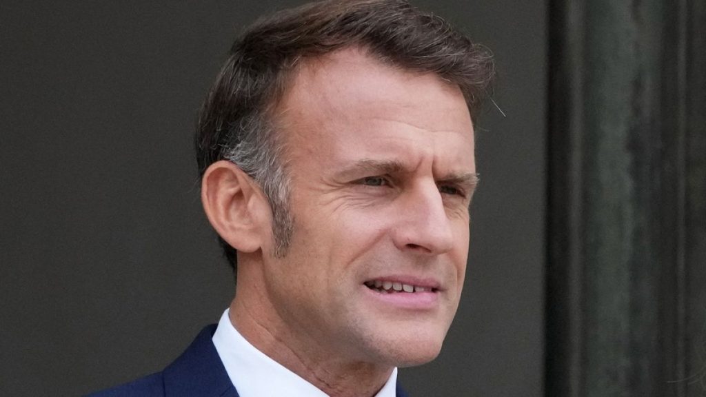 القاهرة وواشنطن تناقشان ترتيبات قمة شرم الشيخ.. وماكرون يتوجه إلى مصر الاثنين دعمًا لخطة السلام