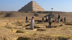 دراسة تكشف سرًّا عمره 4500 عام حول بناء أول هرم مصري