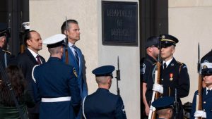 البنتاغون يعلن اتفاقاً لإنشاء منشأة جوية قطرية في أيداهو وهيغستيث يوضح: ليست قاعدة عسكرية