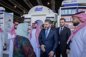 وزير الثقافة السوري يزور معرض الرياض الدولي للكتاب