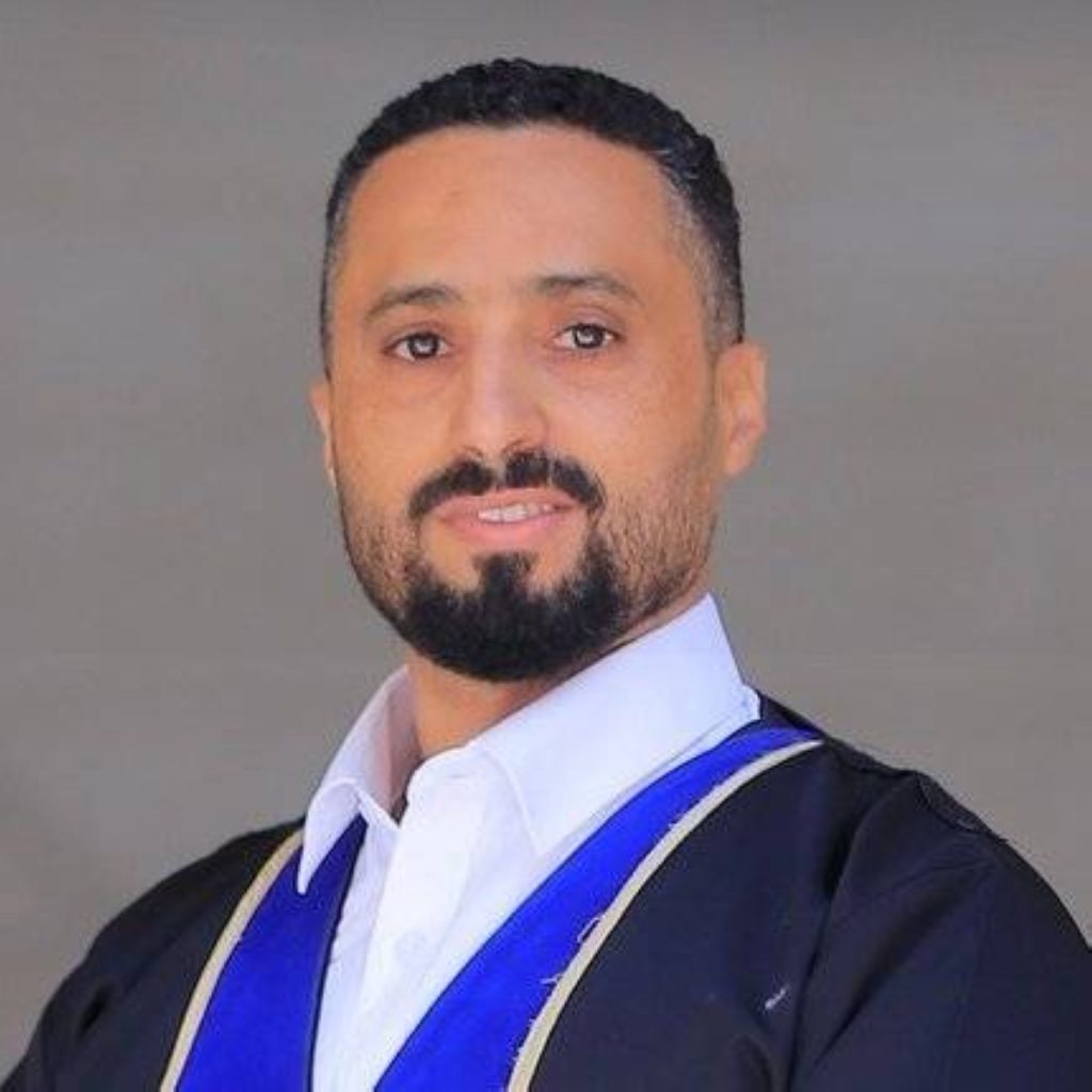 الحوثي يختطف مسؤولَيْنِ أمميَيْنِ..الإرياني: صمت المجتمع الدولي يغطي جرائمه