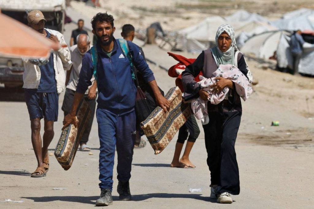 عكاظ تنشر تفاصيل مسودة المرحلة الأولى من اتفاق غزة