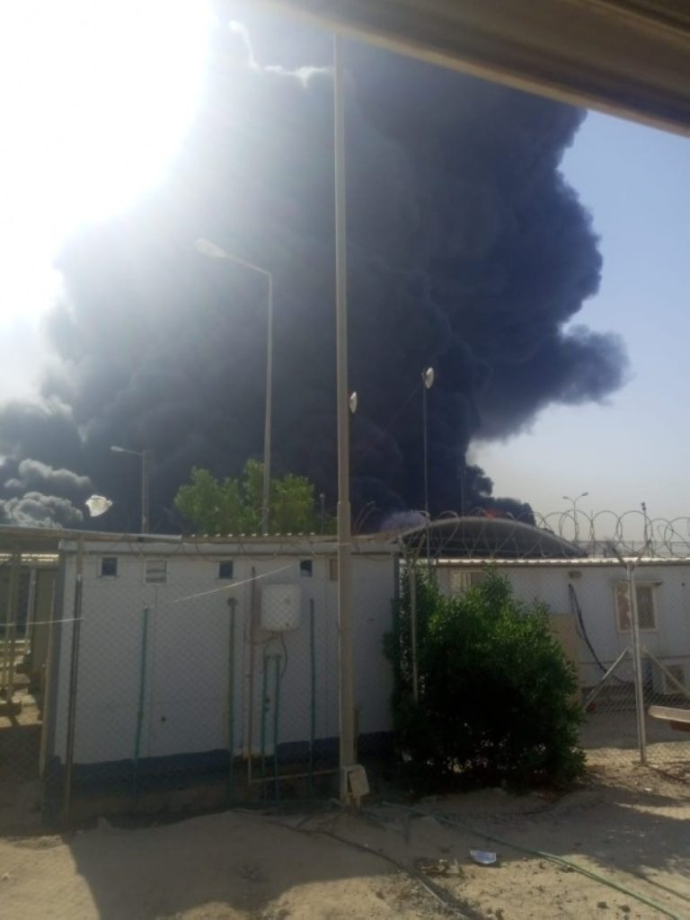 مصرع عاملين في حريق خط أنابيب نفطي بالبصرة
