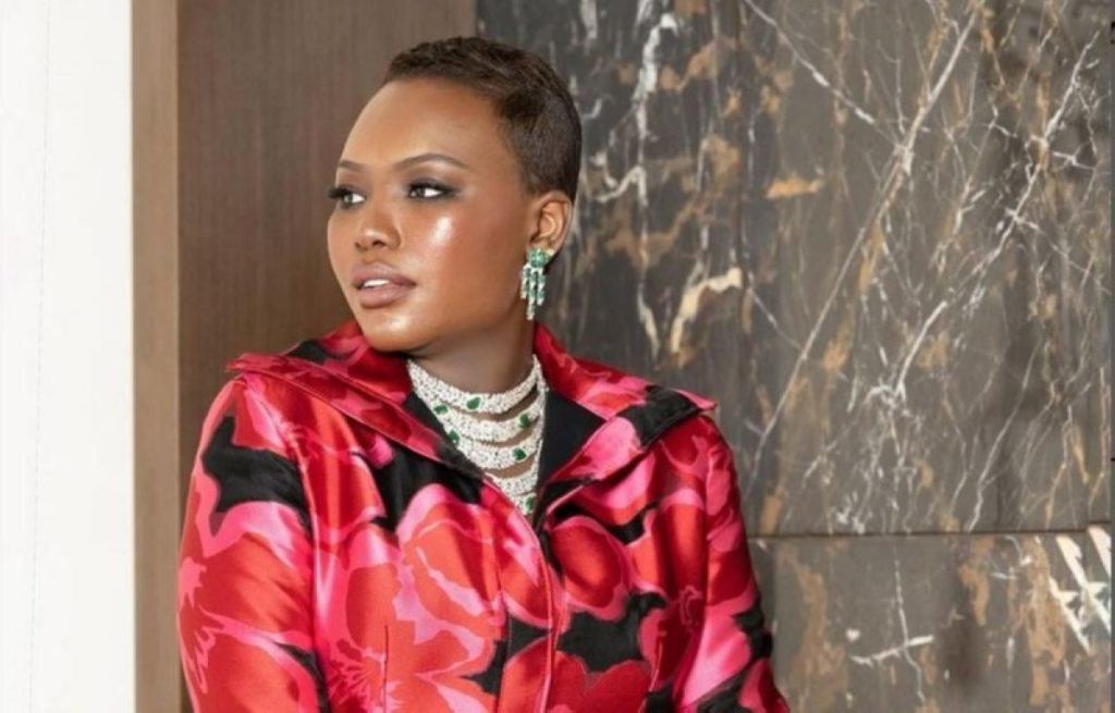 يضم 6 أغانٍ.. خديجة معاذ: طرح ألبوم «لايطق العرق» قريباً