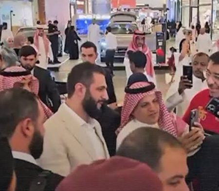 الرئيس السوري أحمد الشرع.. وُلد في «روضة الرياض» وعاد زعيماً