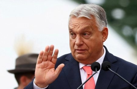 رئيس وزراء المجر: أخشى الانزلاق إلى حرب عالمية
