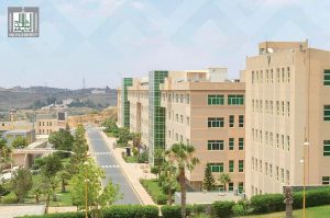 جامعة الملك خالد ونادي"محايل" يطلقان برامج أكاديمية في المجال الرياضي