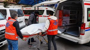 سوريا.. سائق تكسي ينجو من القتل في طرطوس على خلفية سؤال طائفي