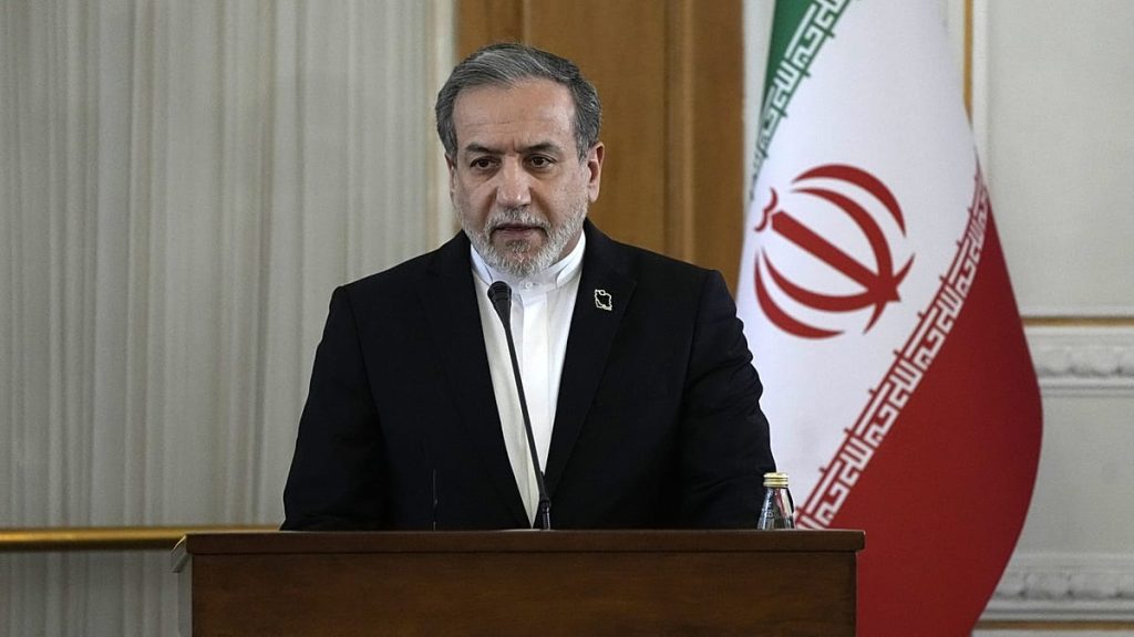 الملف النووي الإيراني.. طهران ترفض مزاعم “المنشآت السرّية” وتؤكد توقف عمليات التخصيب حالياً