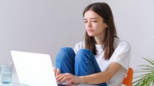 لبنان في صلب حملة الـ16 يومًا لمناهضة العنف ضد المرأة.. ما الذي جعل الفضاء الرقمي في صدارة الاهتمام؟