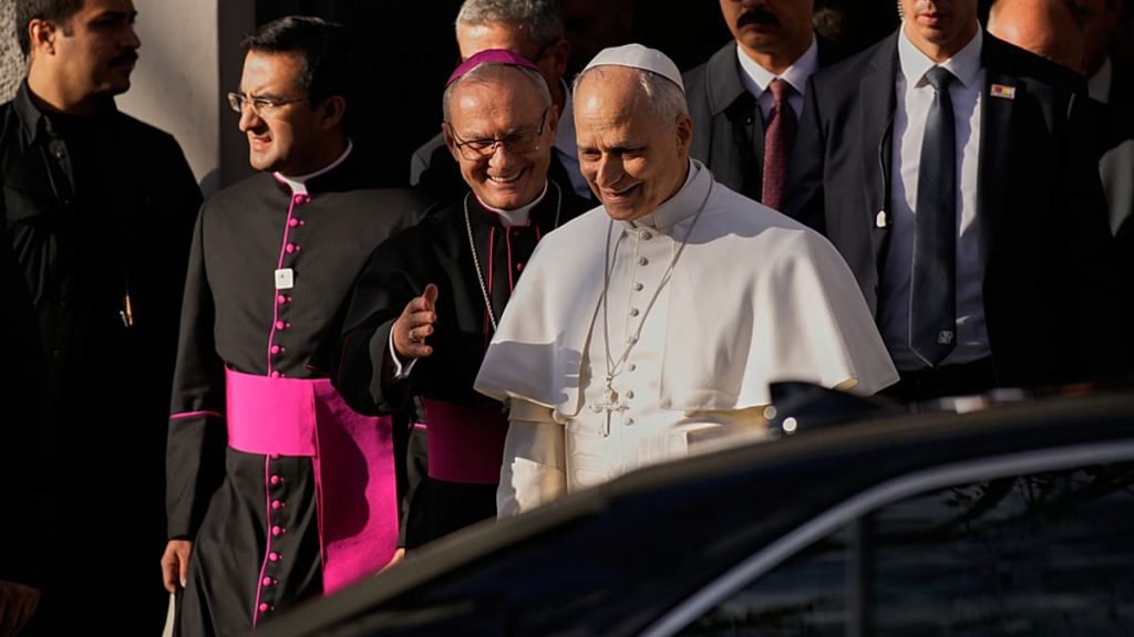 في يومه الثاني بتركيا.. البابا ليو الرابع عشر يجول على الكنائس في إسطنبول