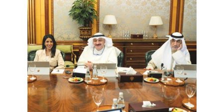 تطوير وتحديث منظومتي النقل البري و«السكك الحديدية»