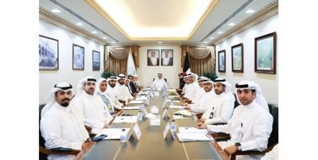 محافظ العاصمة: تعزيز بيئة الاستثمار وتمكين الكفاءات الوطنية