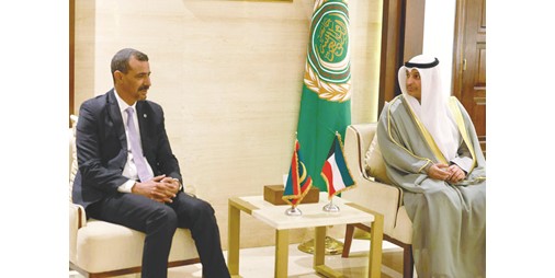 وزير الإعلام يبحث مع نظيره الموريتاني التعاون المشترك بين البلدين