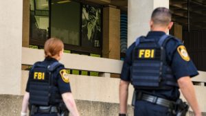 إحباط هجوم دموي في أمريكا.. الـFBI ينقذ معابد يهودية وشخصيات عامة