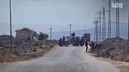 بـ 12 عربة وناقلات جند.. إسرائيل تتوغل في جنوب سورية