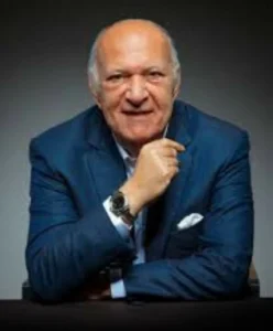 أجل ارتباطاته الفنية.. أزمة صحية تنقل الموسيقار عمر خيرت إلى المستشفى – أخبار السعودية