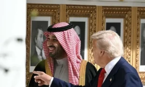 الرئيس الأمريكي يصطحب ولي العهد في جولة داخل البيت الأبيض قبل القمة المشتركة