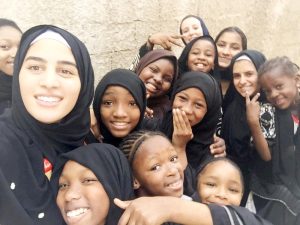 متطوعات: التطوع يرفع معنويات الأيتام.. ويزيد ترابط المجتمع