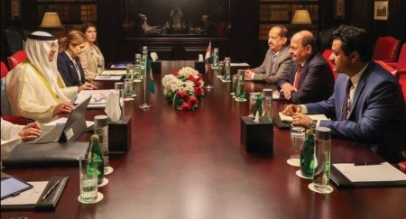«البديوي» يؤكد وقوف دول مجلس التعاون بجانب الشعب اليمني