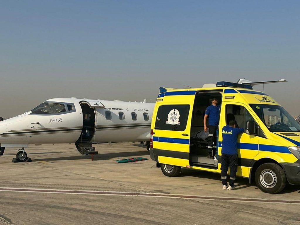 نقل مواطنة حالتها الطبية حرجة من مصر عبر طائرة الإخلاء الطبي