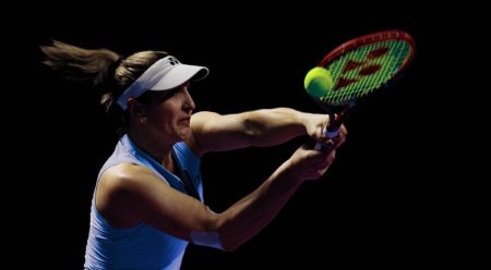 مستوى فني عالٍ وإثارة متواصلة في نهائيات رابطة محترفات التنس 2025 بالرياض